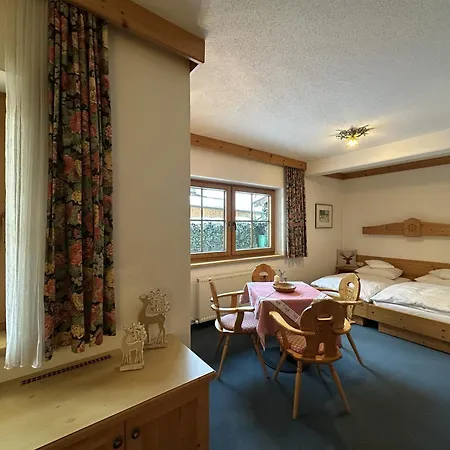 Residenz Am Park Konukevi