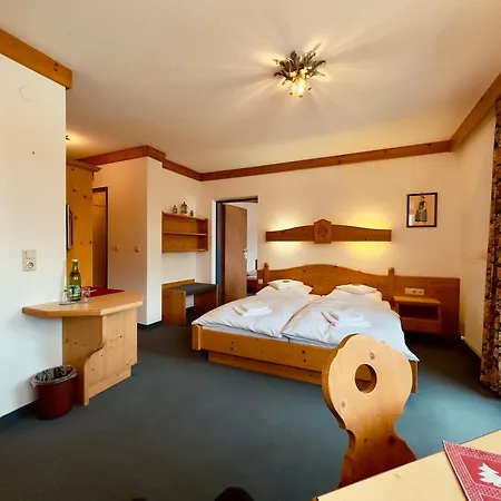 Residenz Am Park 3*