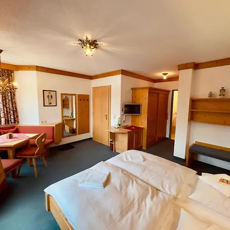 Residenz Am Park 3*