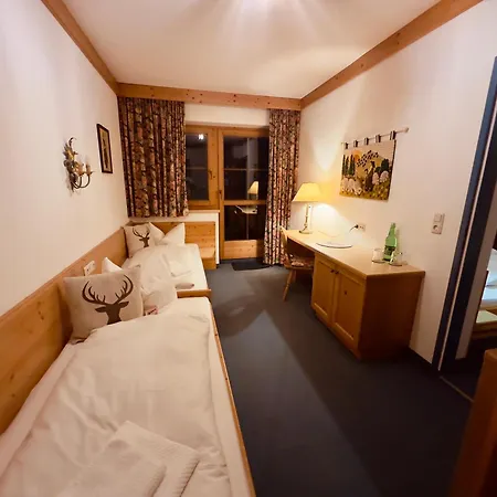 Residenz Am Park 3*