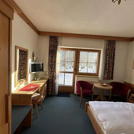 Residenz Am Park Gæstehus St. Johann in Tirol